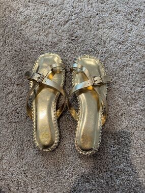 Vince Camuto Metallic Gold Cross-Strap Buckle Slide Sandals